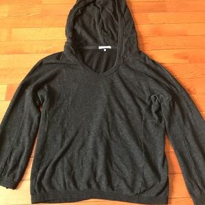 Pullover hoodie